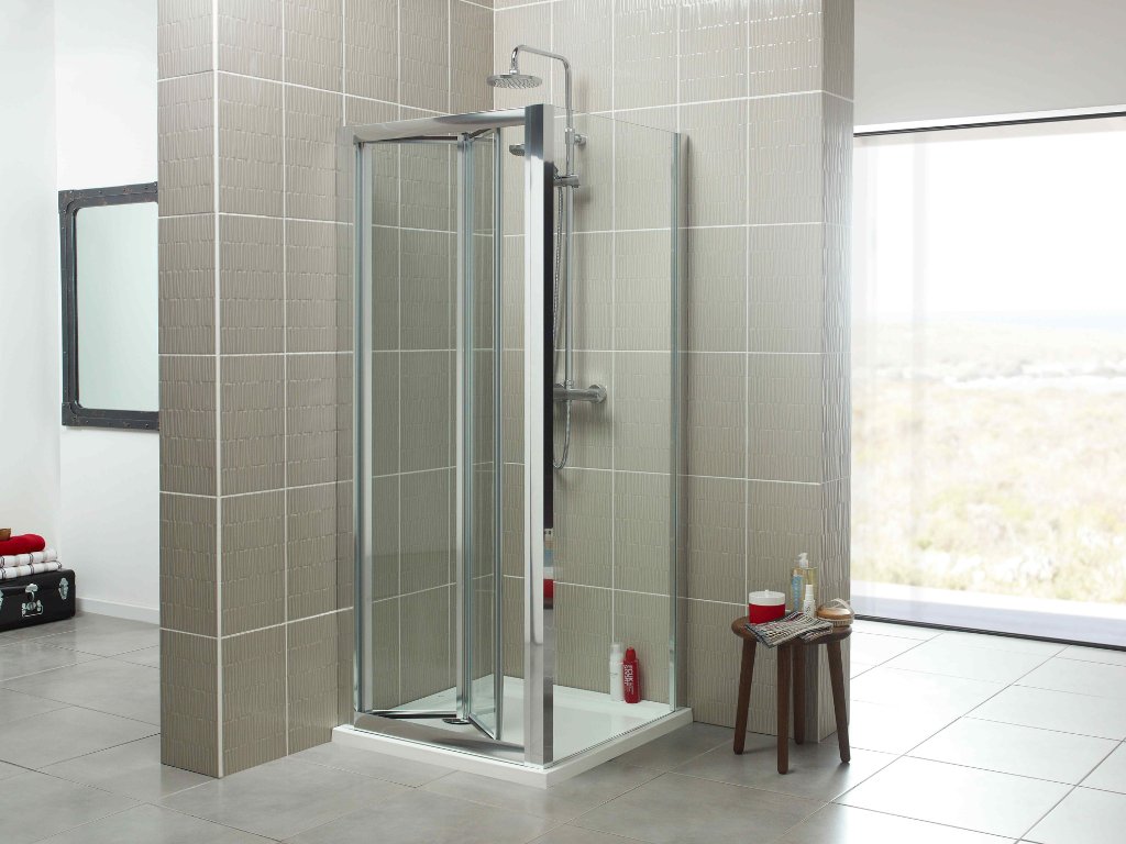 UK Walk-In Shower Sizes - The Ultimate Home Upgrade Guide - serenebathrooms