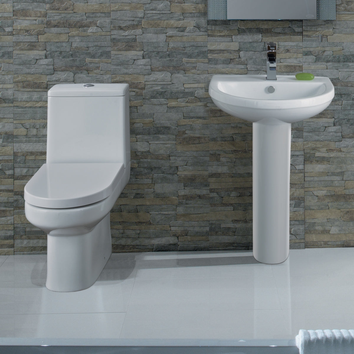 Revue Curved 1 Tap Hole Basin